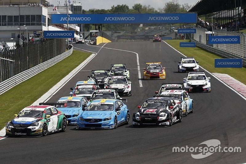 Start: Mehdi Bennani, Sébastien Loeb Racing, Citroën C-Elysée WTCC, führt