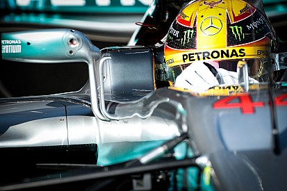 Hamilton - La Mercedes "est 1000 fois plus belle" que les autres F1