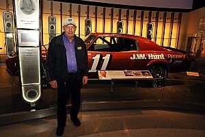 NASCAR Hall of Famer Jack Ingram dies at age 84