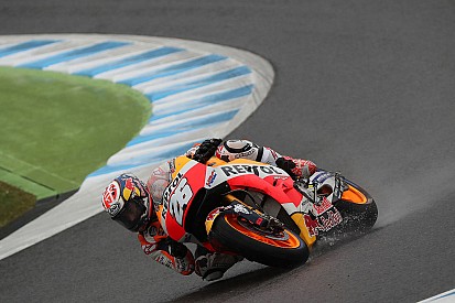 Pedrosa: "No me sorprendió que Márquez y Rossi montasen el neumático de seco"