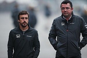 Boullier: "Hay vida fuera del paddock de la F1"