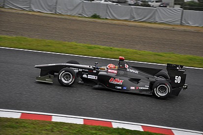【スーパーフォーミュラ】鈴鹿合同テスト。午前トップは塚越。B-Maxは小暮が乗り3番手