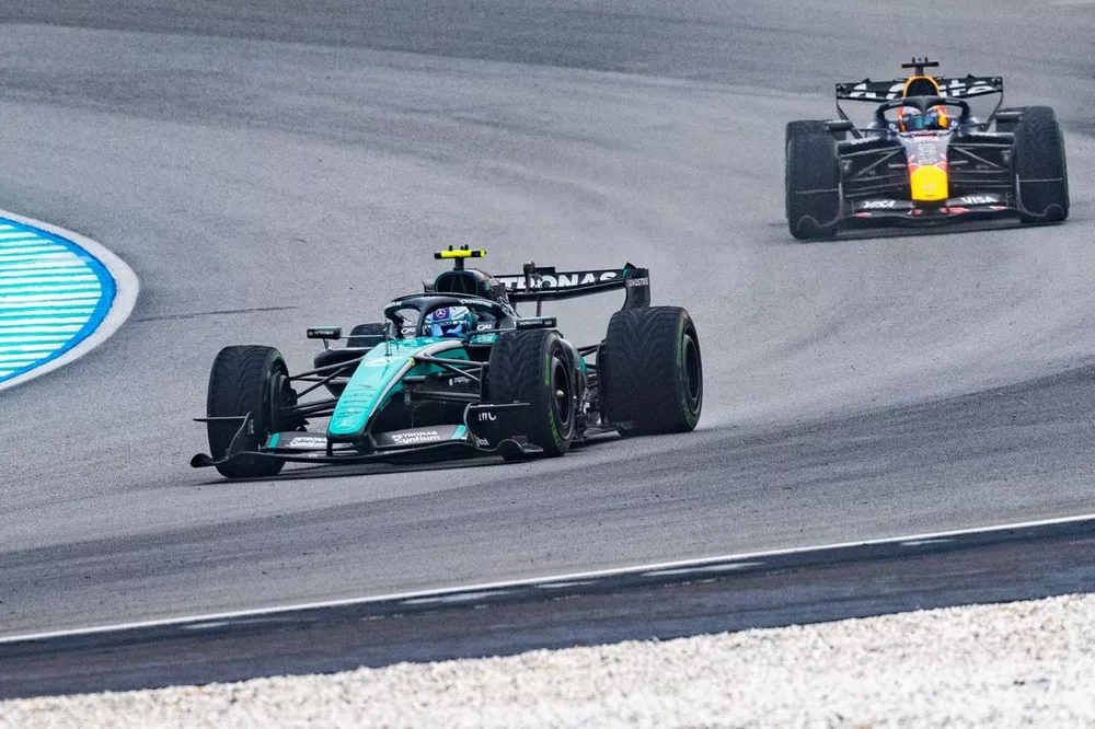 Andrea Kimi Antonelli, Mercedes, Max Verstappen, Red Bull Racing