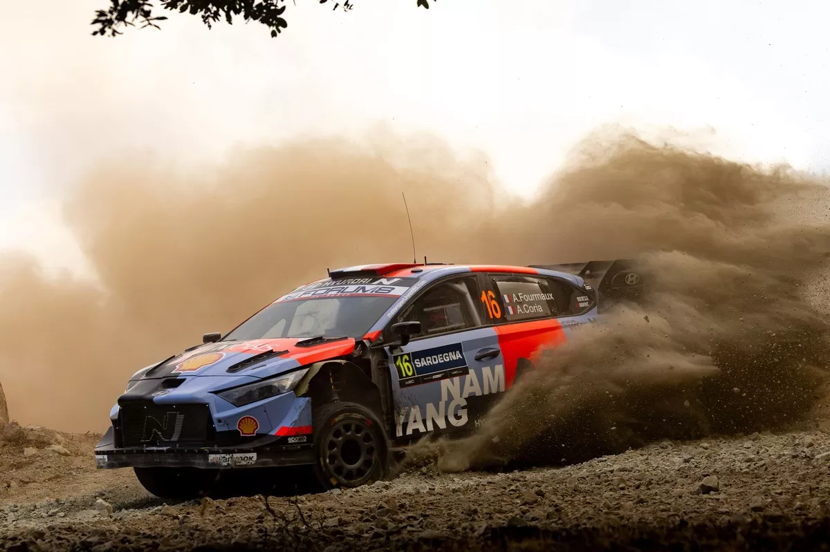 Seven consecutive gravel events