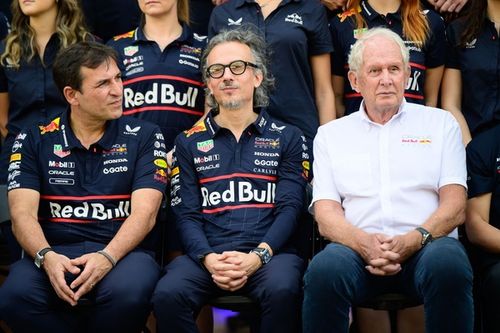 Helmut Marko dejar&aacute; Red Bull F1 antes de lo previsto tras reuni&oacute;n en Abu Dhabi