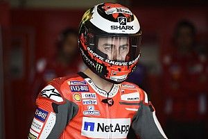 Suzuki espera por una señal de Lorenzo