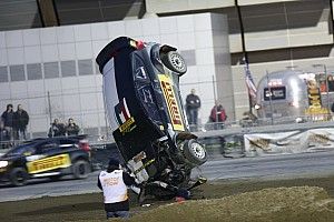 Fotogallery Motor Show: Solberg capotta ancora, ma ha grinta da vendere!