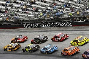 Kyle Larson ends up second (again) to Kyle Busch at Bristol