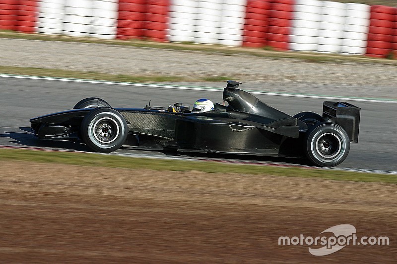 Galéria: Az F1-es tesztek legérdekesebb festései