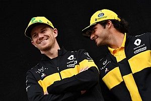 Sainz elogia Hulkenberg: "Con un top team vincerebbe in continuazione"