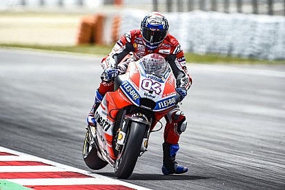 Dovizioso se lleva el warm up en Montmeló