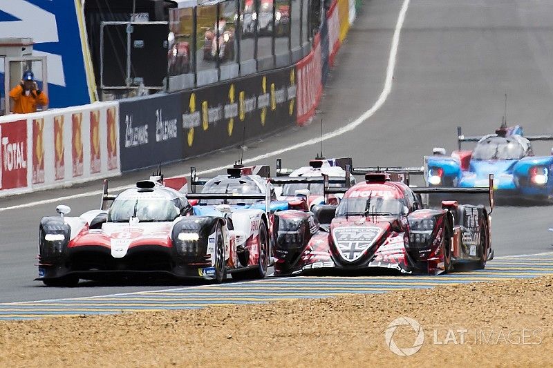 #1 Rebellion Racing Rebellion R-13: Andre Lotterer, Neel Jani, Bruno Senna, #8 Toyota Gazoo Racing Toyota TS050: Sébastien Buemi, Kazuki Nakajima, Fernando Alonso