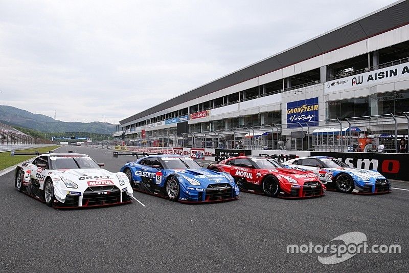 GT500 Nissan GT-R Nismo GT3 line-up