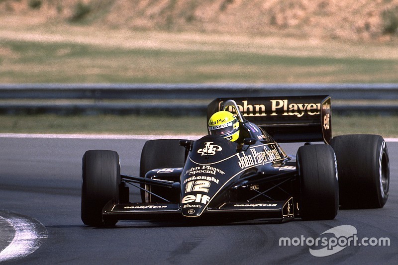 Egészen fantasztikus, történelmi, drámai és érzelmes videó: 1000 futam az F1-ben