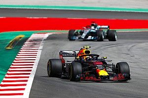 Mercedes cree que Red Bull-Honda es "la decisión correcta"
