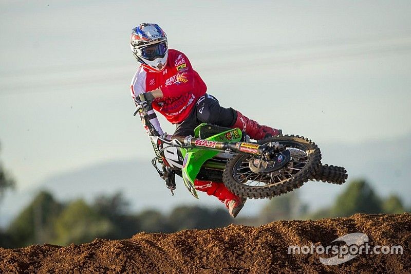 Kawasaki apuesta por un joven español en el MX2 2018