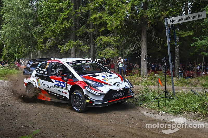 Finlandia, PS2-3: Toyota riparte forte con un grande Tanak e Latvala. Breen fora e perde terreno