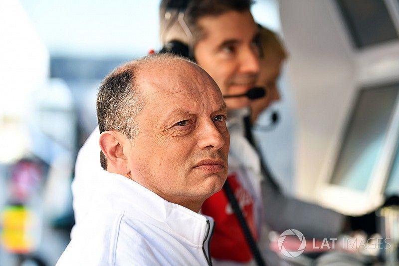 Вассер назвал Force India примером для Sauber