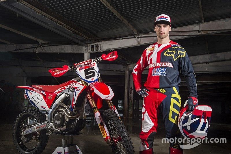 Bogers tak ingin buru-buru debut MXGP
