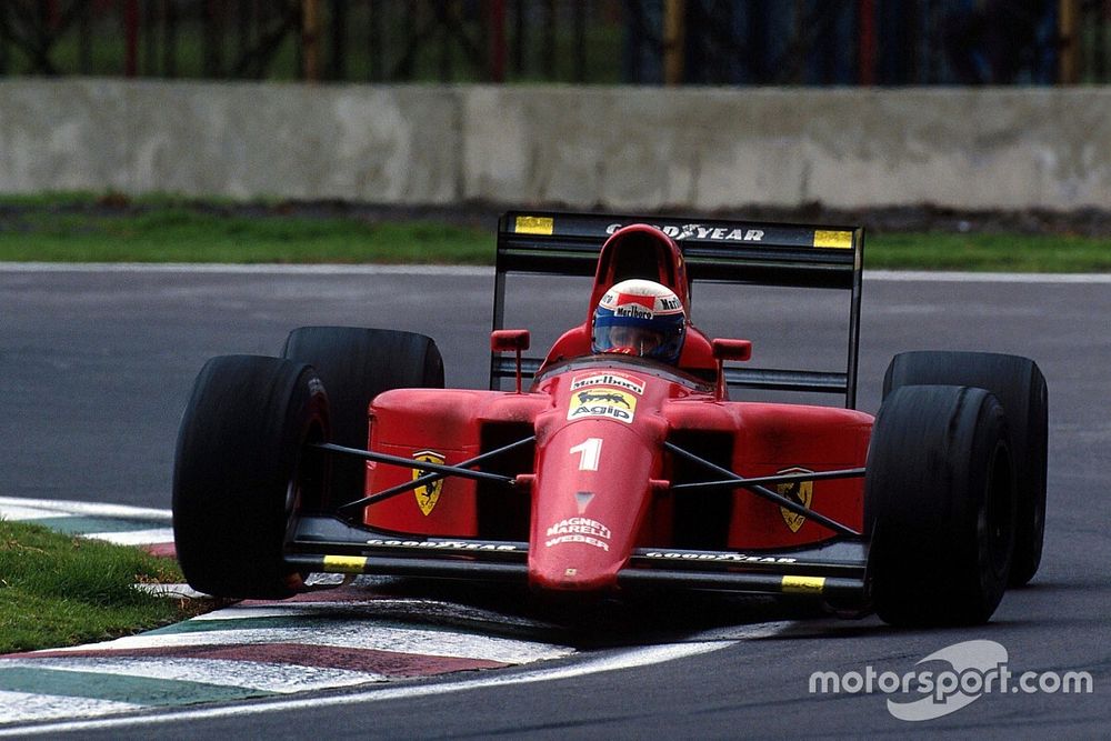 Videó: Alain Prost legjobb Forma-1-es pillanatai