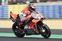 Lorenzo: "Solo me queda felicitar a Dovizioso"