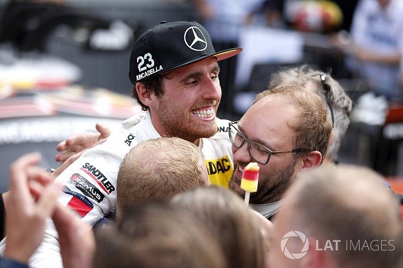 Ganador, Daniel Juncadella, Mercedes-AMG Team HWA celebrate