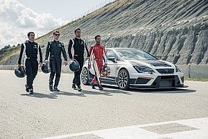 VÍDEO: Lorenzo e Dovizioso pilotam Cupra TCR em Castellolí