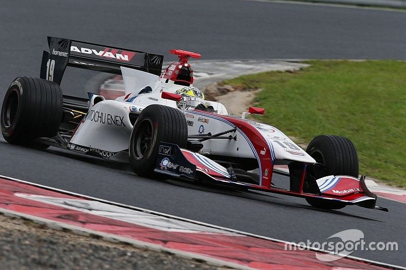 Okayama Super Formula: Sekiguchi beats Kobayashi in wet qualifying