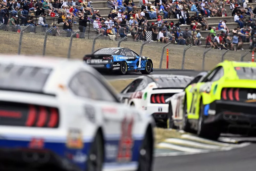 Ross Chastain, TrackHouse Racing, Worldwide Express Chevrolet Camaro