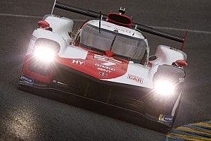 ル・マン24時間:7号車の小林可夢偉がハイパーポールで最速アタック。トヨタがフロントロウ独占