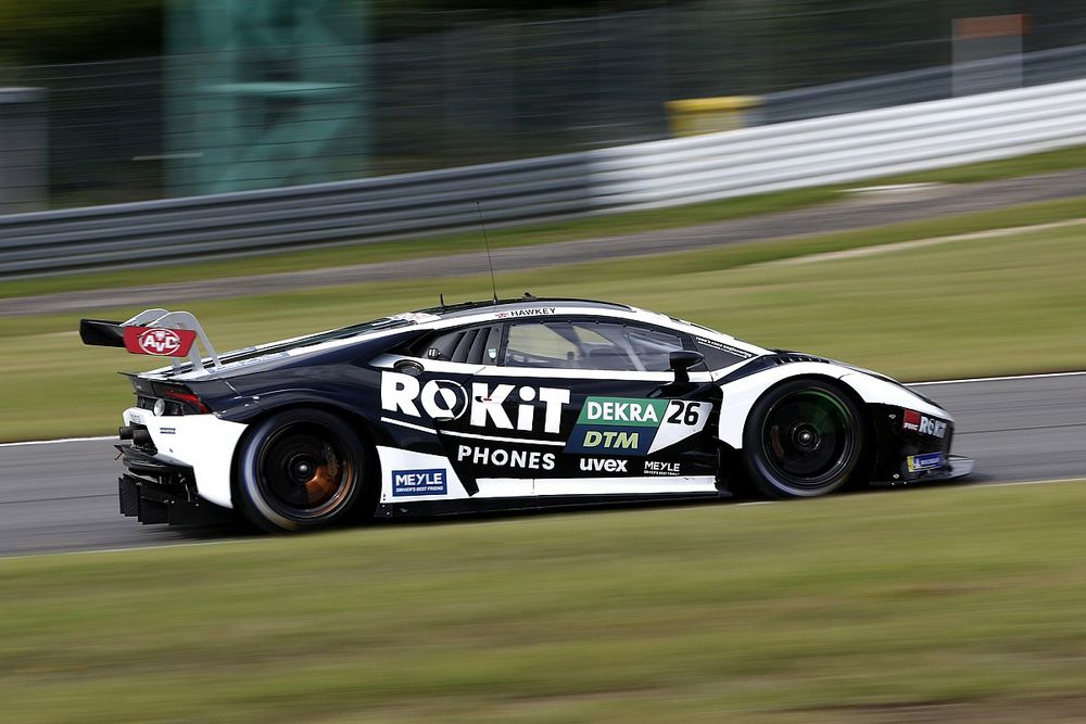Hawkey remains with T3 Lamborghini for second DTM season