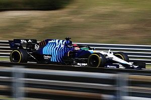 Russell: "Mercedes, Ferrari ve Red Bull gelecek yıl yine ilk beşte olacak"