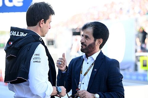 La FIA provoca a Liberty Media para marcar territorio y tensa la relación