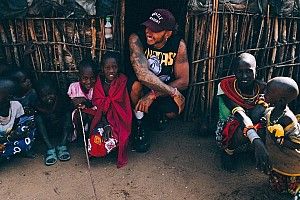 Hamilton, Afrika ziyaretini "hayatının en güzel anlarından bazıları" olarak görüyor