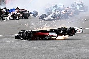 F1: Foto do asfalto de Silverstone após acidente de Zhou impressiona; veja