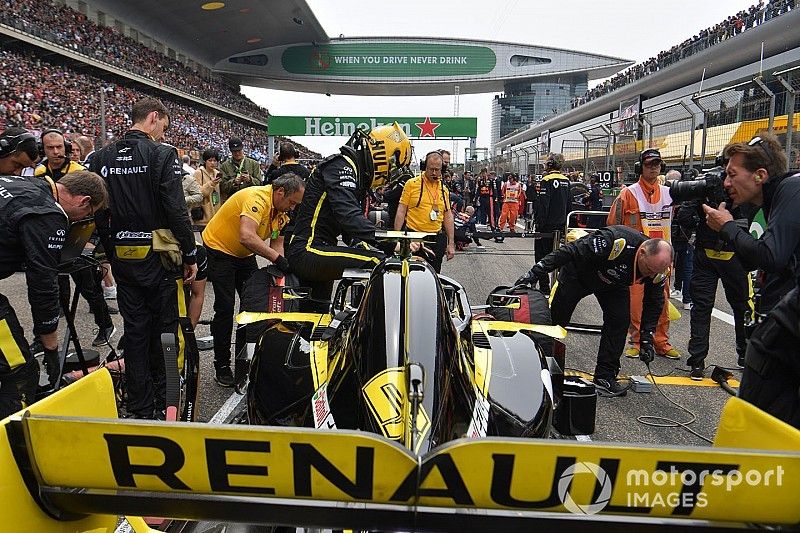 Prost : "Il n'y a pas péril en la demeure" chez Renault