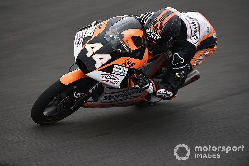 Canet tira de estrategia para ganar en Austin por delante de Masià