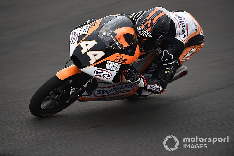 Canet tira de estrategia para ganar en Austin por delante de Masià