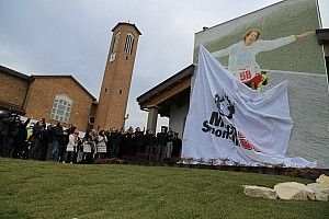 La memoria de Marco Simoncelli contribuirá a ayudar a personas con discapacidad