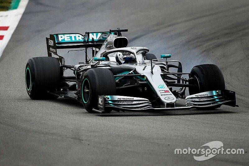 Mercedes успешно запустила новый мотор
