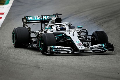 Mercedes успешно запустила новый мотор