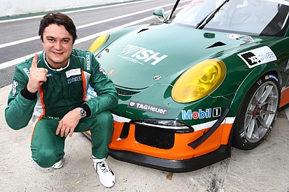 Porsche GT3: Lucas Salles comemora primeira pole na categoria, mas já está com a cabeça na corrida