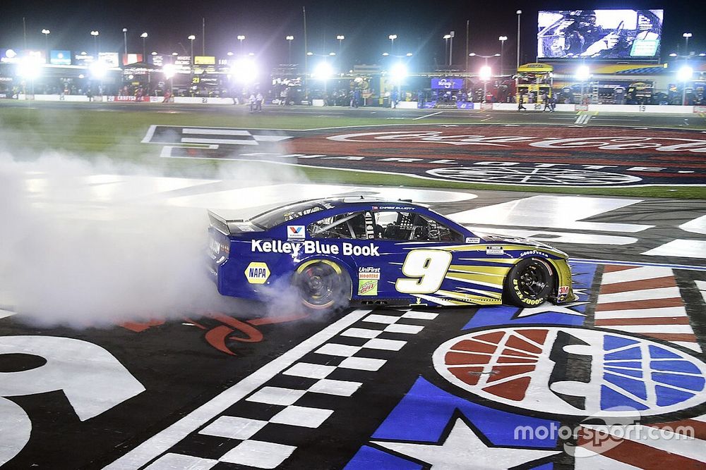 NASCAR Charlotte 2: Chase Elliott siegt nach Gewitter
