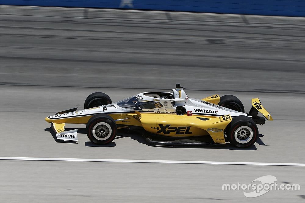 Newgarden toma la pole en Texas en debut de O'Ward con McLaren