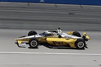 Newgarden toma la pole en Texas en debut de O'Ward con McLaren