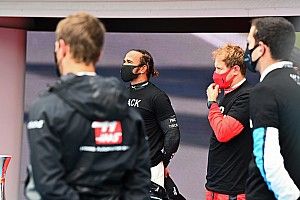 Steiner megvédte Grosjeant Hamilton kritikája után