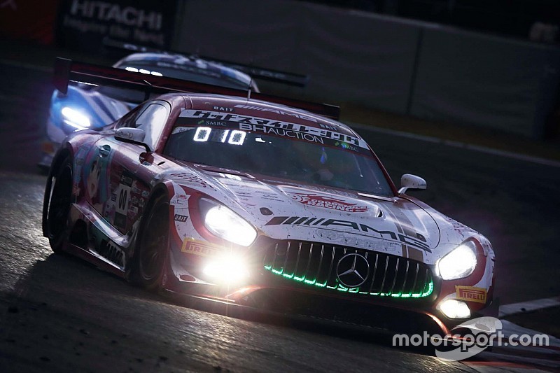 決勝でペース上げられず……10位に終わった00号車グッドスマイルの片岡「これが僕たちの今のポジション」