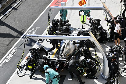 Bottas már Leclerc-t okolja, az FIA szerint semmi nem történt