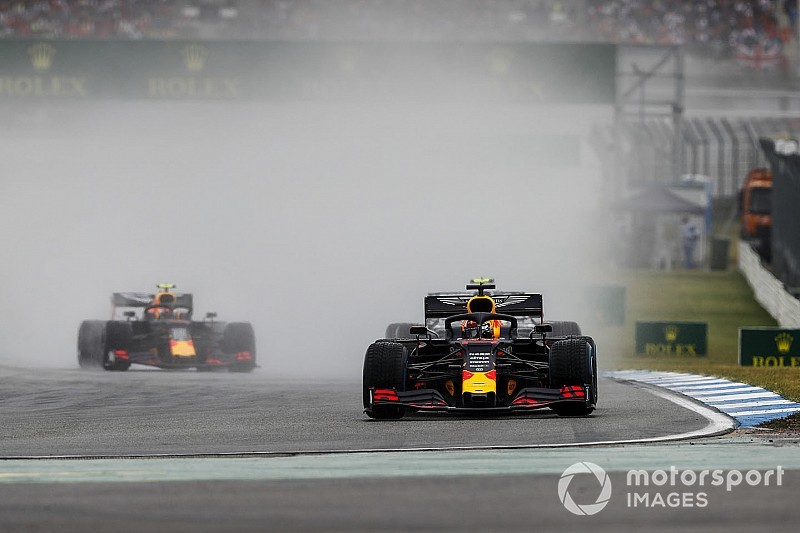 Rosberg steekt loftrompet over Verstappen: “Beter dan Hamilton”