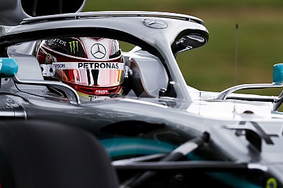 Hamilton moet aan de bak: "Bottas comfortabeler in auto dan ik"